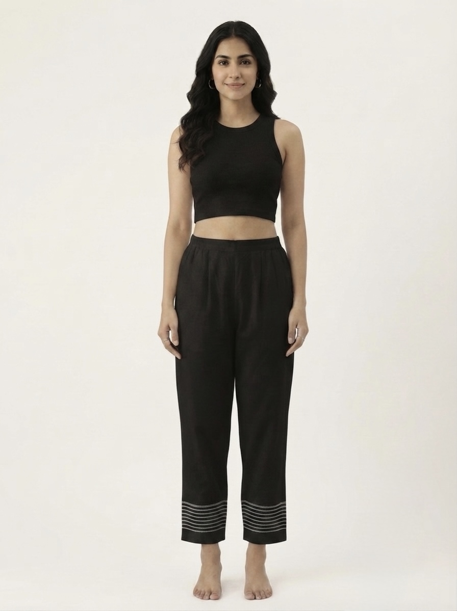 Women’s Straight Fit Ankle-Length Pants with Contrast Hem Detail - Image 4
